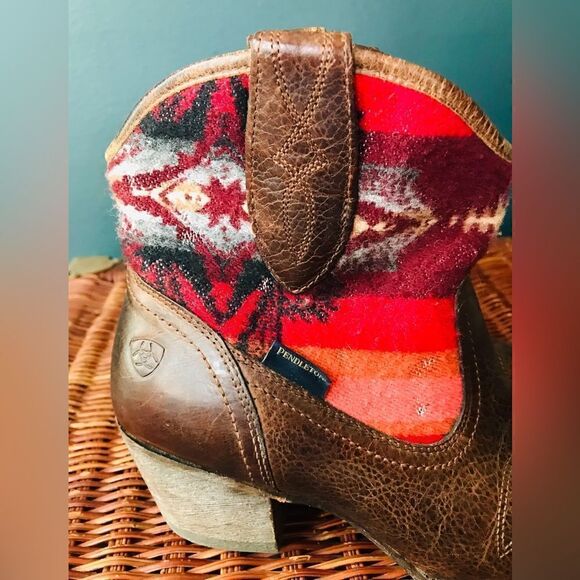 Ariat | Pendleton collab | women’s Meadow Boot - Women's size 8 - Picture 5 of 11
